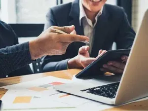 konsultan IT dan pengembangan software